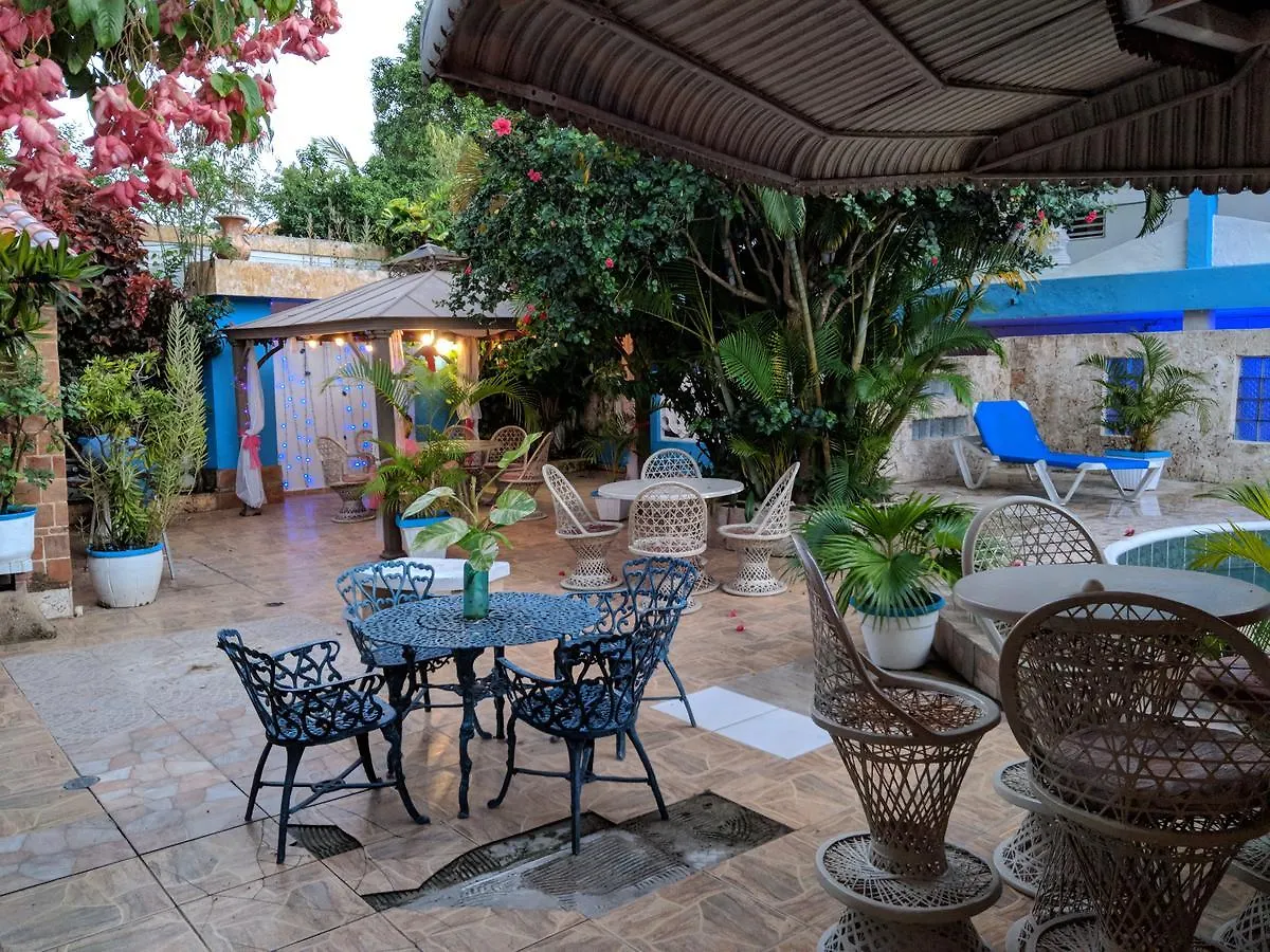Hotel El Tronco Inc Boca Chica