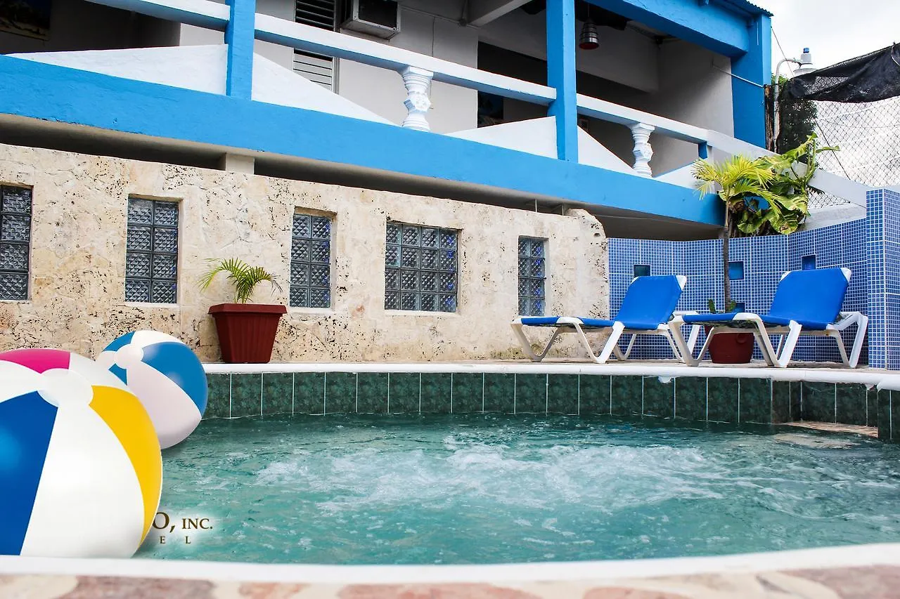 Bed & Breakfast Hotel El Tronco Inc Boca Chica