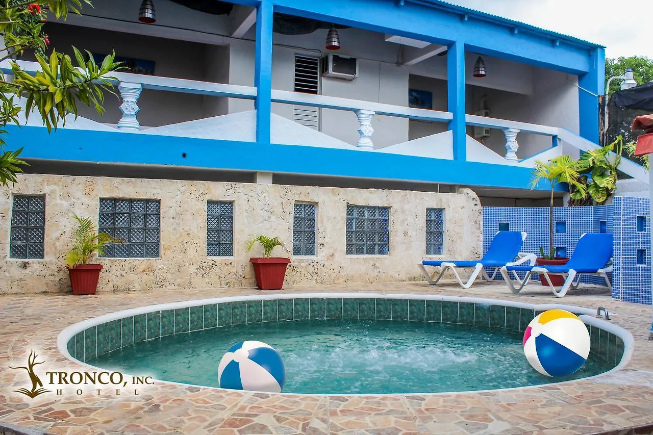 Bed & Breakfast Hotel El Tronco Inc Boca Chica